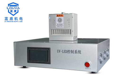 藍(lán)盾設(shè)備《小型可擴展LEDUV機》